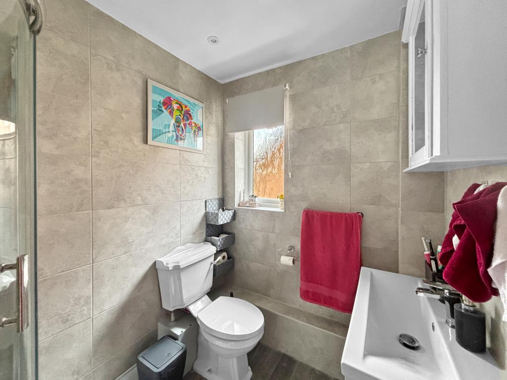 Family Shower Room