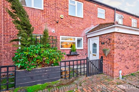 4 bedroom terraced house for sale, Loughton IG10