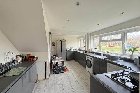 3 bedroom semi-detached house for sale, Tewkesbury GL20