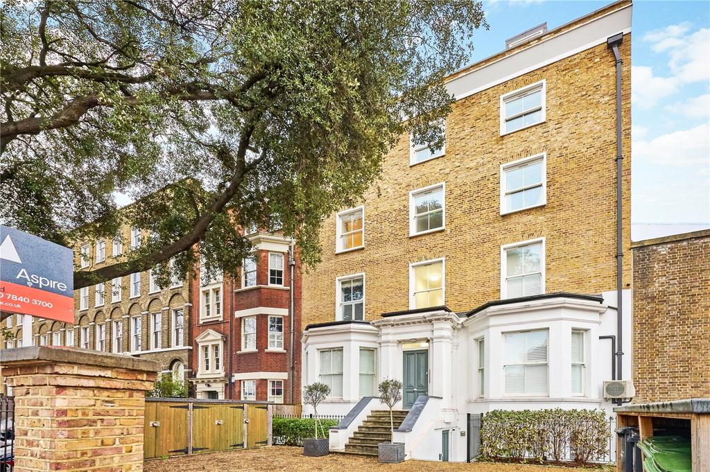 Clapham Road, London, SW9 1 bed penthouse - £625,000