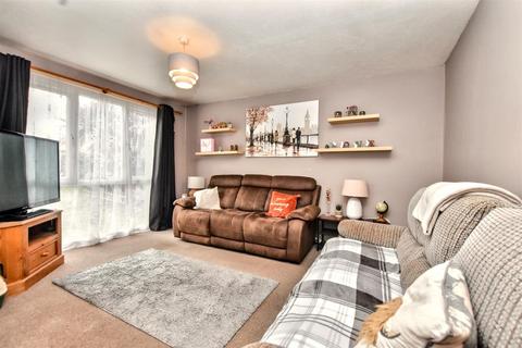 2 bedroom terraced house for sale, Bromley Close, Eastbourne