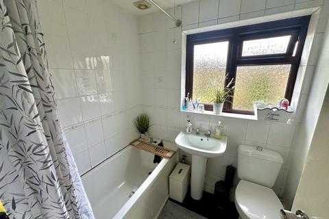 17 Amber Close, Bordon, GU35 0XN