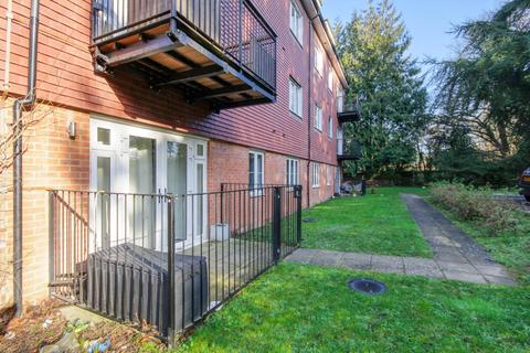 2 bedroom apartment for sale, Cardew Court, Bracknell RG12