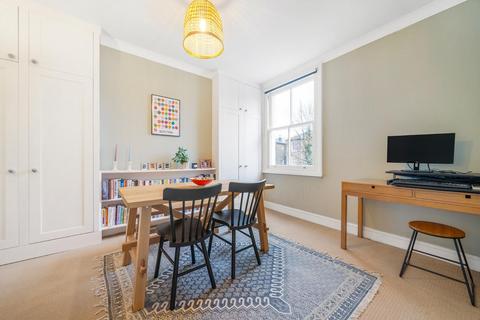 2 bedroom flat for sale, Trent Road, SW2