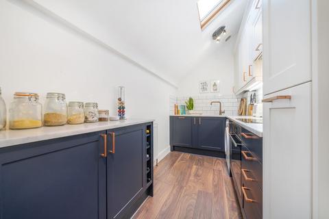 2 bedroom flat for sale, Trent Road, SW2