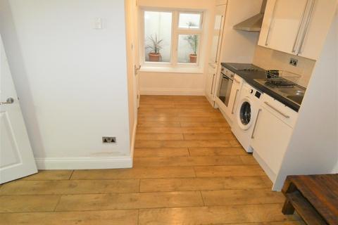 1 bedroom flat to rent, Cannon street road, London E1