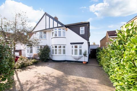 28 Kirby Close, Epsom, KT19 0PW