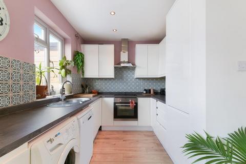 28 Kirby Close, Epsom, KT19 0PW