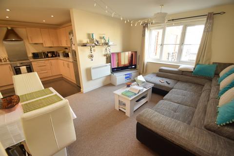 1 bedroom flat for sale, Susans Road, Eastbourne BN21