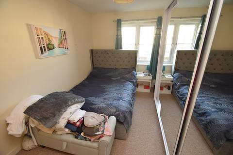 1 bedroom flat for sale, Susans Road, Eastbourne BN21