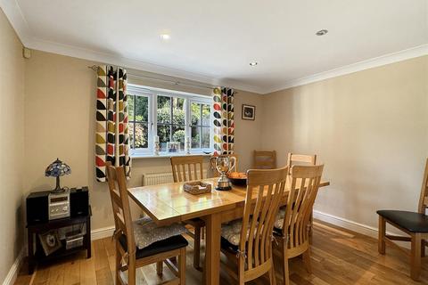 Beech Tree Lodge Hilltop Road, Bideford, EX39 3PA