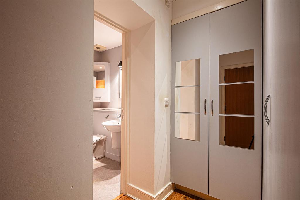 Bedroom through to ensuite