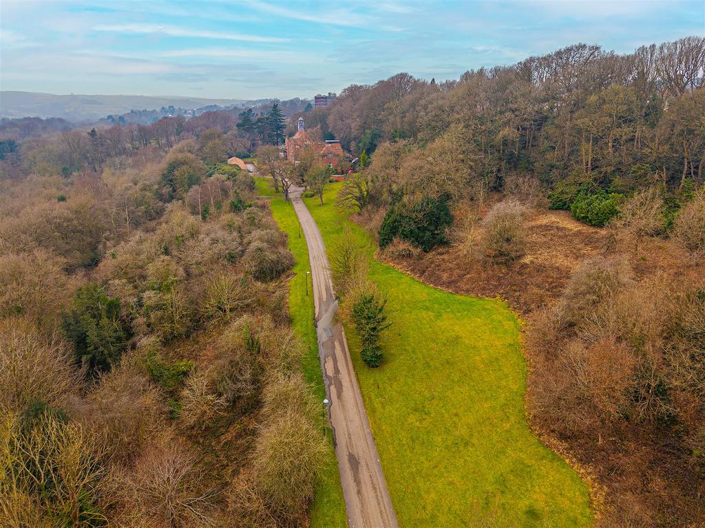 Aerial of approach
