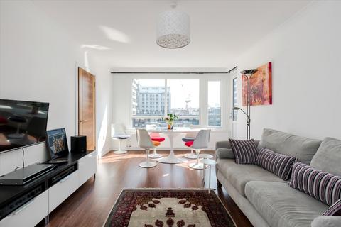 1 bedroom flat for sale, The Water Gardens, Hyde Park, London, W2