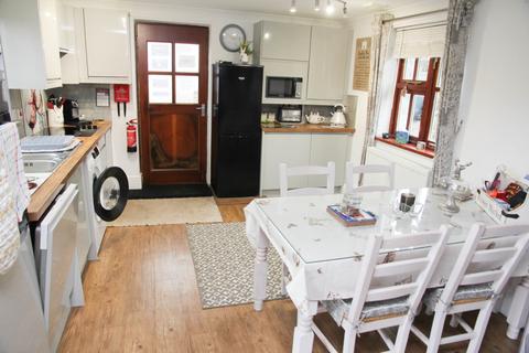 1 bedroom flat to rent, Nantrisack, Cusveorth Coombe, Chacewater - Cornwall, TR4