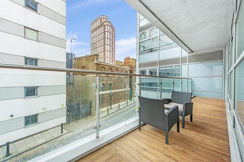 2 bedroom apartment to rent, Commercial Road, Aldgate, E1