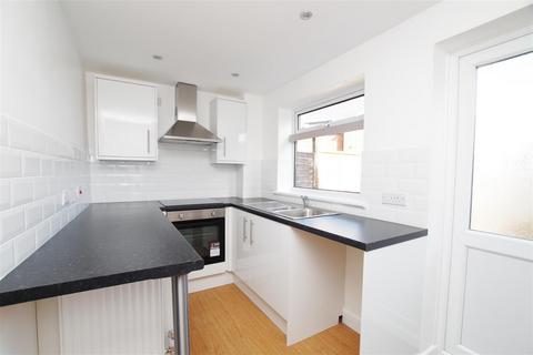 4 Berenger Close, Old Town, Swindon, SN3 1PB