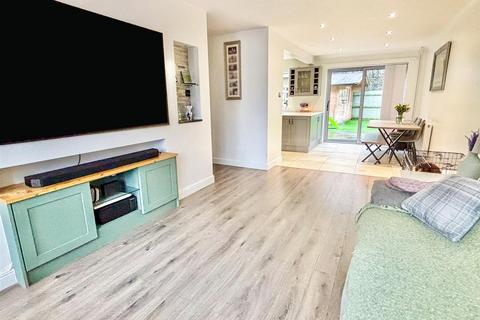 61 Blackbird Close, Creekmoor, Poole, BH17 7YB