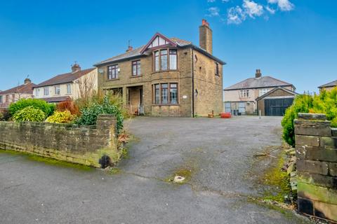 4 bedroom detached house for sale, Moore Avenue, Bradford, BD6