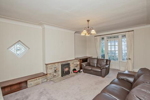 4 bedroom detached house for sale, Moore Avenue, Bradford, BD6