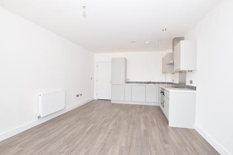 2 bedroom flat to rent, Edgar Road Cliftonville CT9