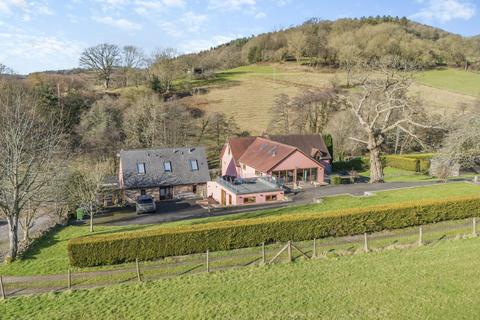 6 bedroom detached house for sale, Mill End, Coleford