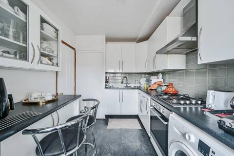 2 bedroom flat for sale, Pauline House, Old Montague Street, Brick Lane, London, E1