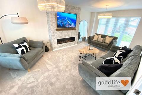 16 Garesfield, Sunderland, SR2 0EQ