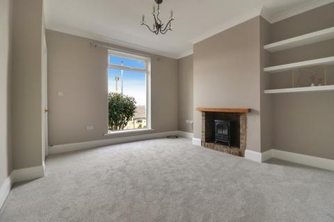 37 Avison Road, Huddersfield, HD4 5TL