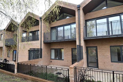 Bristol Road South, Northfield, Birmingham, B31