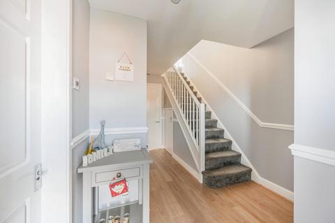 34 Avill, Hockley, Tamworth, B77 5QE