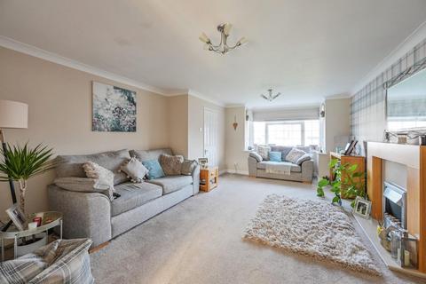 34 Avill, Hockley, Tamworth, B77 5QE