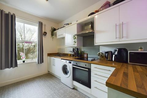 1 bedroom flat for sale, Alma Square, Scarborough YO11