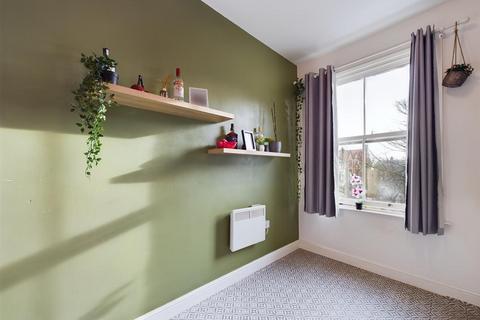 1 bedroom flat for sale, Alma Square, Scarborough YO11