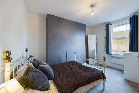 1 bedroom flat for sale, Alma Square, Scarborough YO11