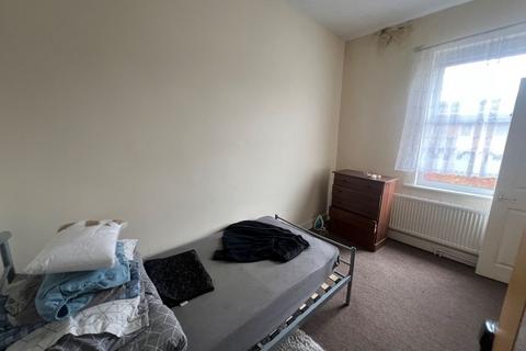 45 Hartlepool Road, Coventry, CV1 5JB