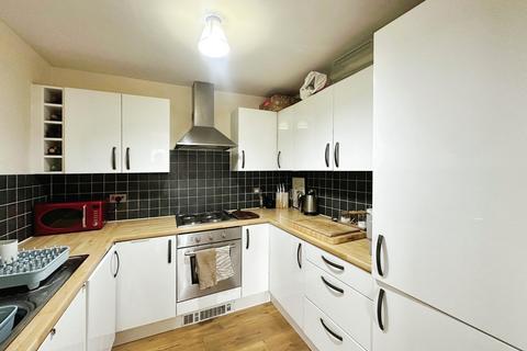 2 bedroom flat to rent, Ellesmere Green, Eccles, Manchester, Greater Manchester, M30