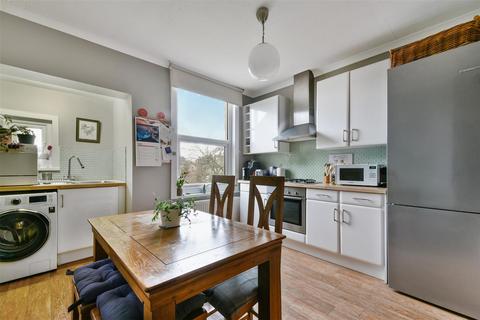 3 bedroom maisonette for sale, Faraday Road, Wimbledon SW19
