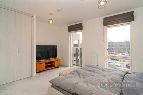 4 bedroom terraced house for sale, Oriental Square, Colindale