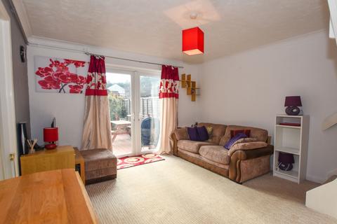 2 bedroom cluster house for sale, Grafton Close, Whitehill, Bordon, Hampshire, GU35