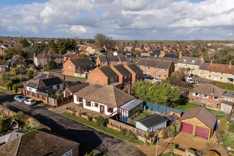 4 bedroom bungalow for sale, Hawkwell Estate, Milton Keynes MK19