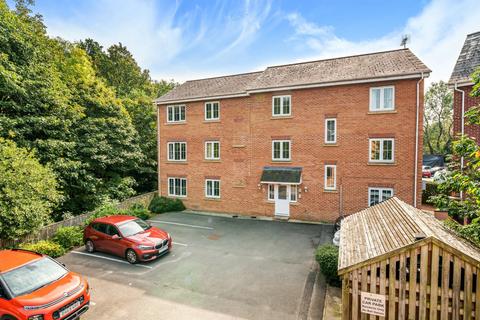 2 bedroom flat for sale, Troydale Park, Pudsey, West Yorkshire, UK, LS28