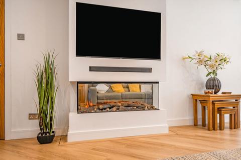 25 Heritage Park, Basingstoke, RG22 4XT