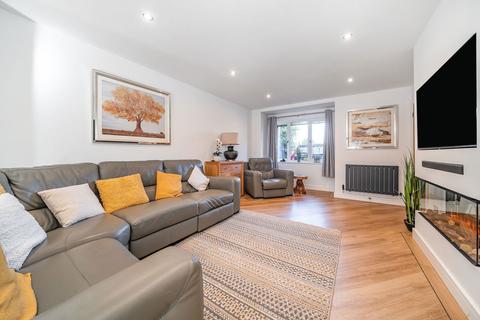25 Heritage Park, Basingstoke, RG22 4XT