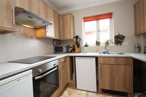 2 bedroom apartment for sale, York Road, Netley Abbey, Southampton, Hampshire, SO31