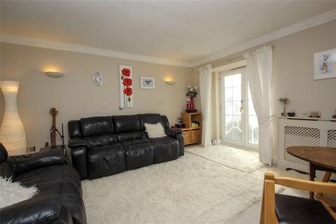 2 bedroom apartment for sale, York Road, Netley Abbey, Southampton, Hampshire, SO31