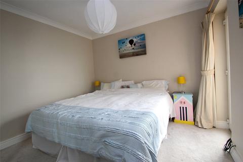 2 bedroom apartment for sale, York Road, Netley Abbey, Southampton, Hampshire, SO31