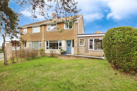 3 bedroom semi-detached house for sale, Brackley Avenue, Fair Oak, Eastleigh