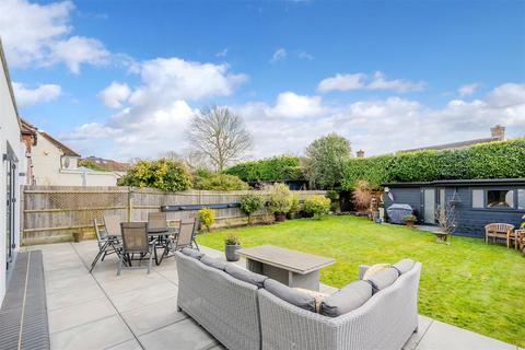 48 Fir Tree Road, Banstead, SM7 1NG