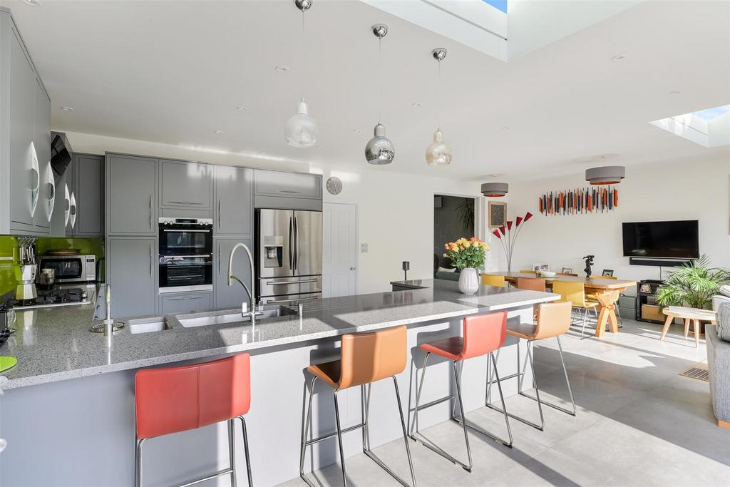 FIR TREE ROAD (19).jpg